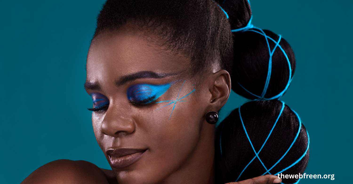 From runway performances to famous red carpets, Avant Garde Fashion has been employed in several practical settings.