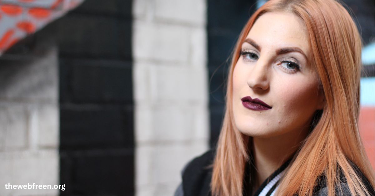 Androgynous fashion for Jane and Guys is now displayed on social media, runways